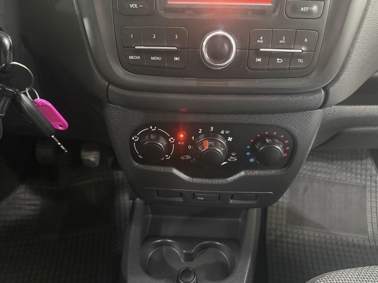 2019 Dacia Dokker Dokker Van Essential dCi 55kW (75CV) coche de segunda mano