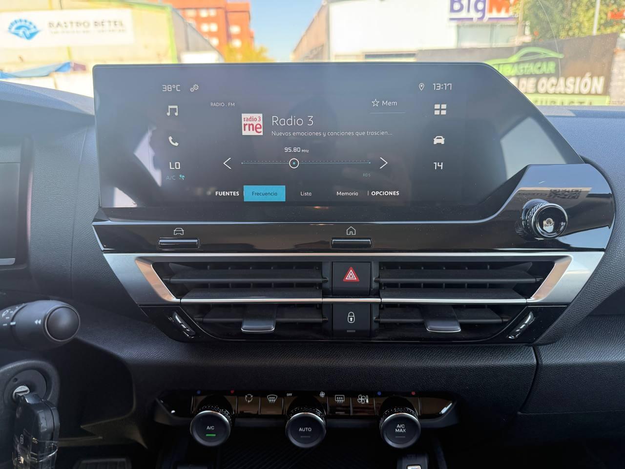 2023 Citroën C4 C4 BlueHDi 130 S&S EAT8 Feel Pack 96 kW 5P Automática coche de segunda mano