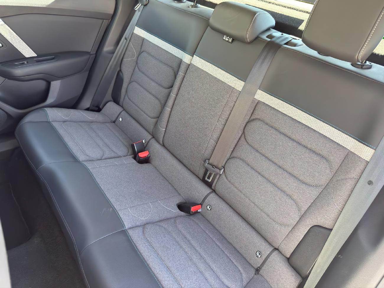 2022 Citroën C4 C4 BlueHdi 110 S&S Feel Pack  coche de segunda mano