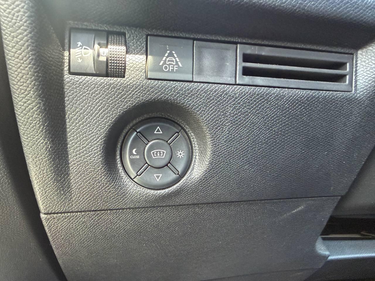 2022 Citroën C4 C4 BlueHdi 110 S&S Feel Pack  coche de segunda mano