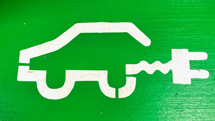¿Hibrido o Electrico? Guía de compra de coches de segunda mano