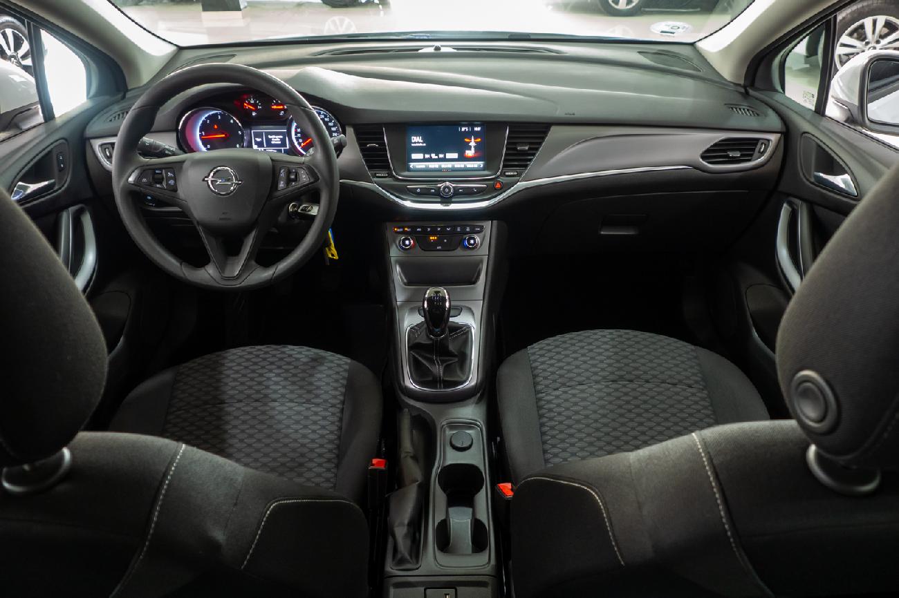 2017 Opel Astra Astra  1.6 CDTi 110 CV Selective ST coche de segunda mano