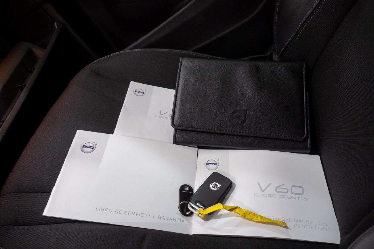 2018 Volvo V60 V60 Cross Country 2.0 D3 Plus coche de segunda mano