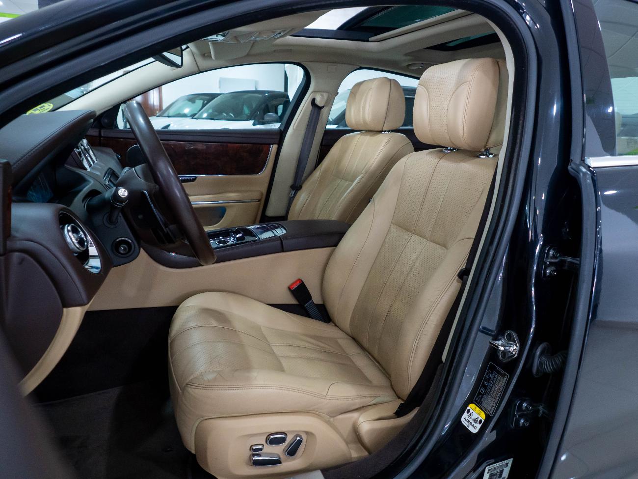 2012 Jaguar XJ XJ 3.0D LWB Premium Luxury coche de segunda mano