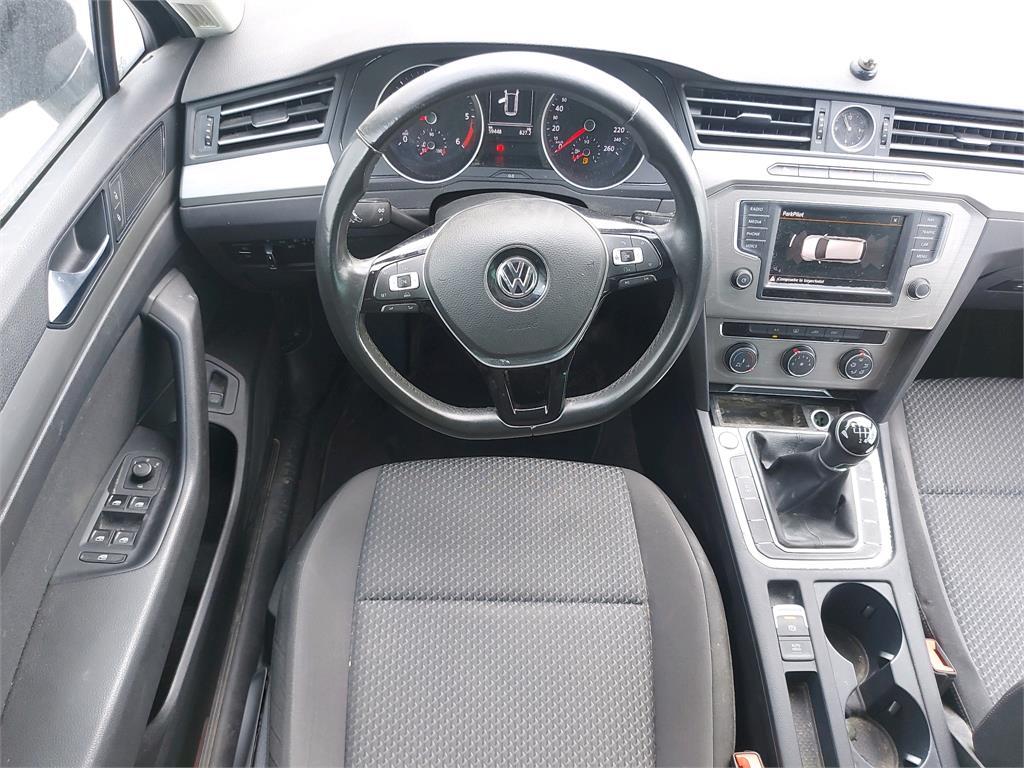 2015 Volkswagen Passat PASSAT VARIANT 1.6 TDI Bluemotion 120 coche de segunda mano