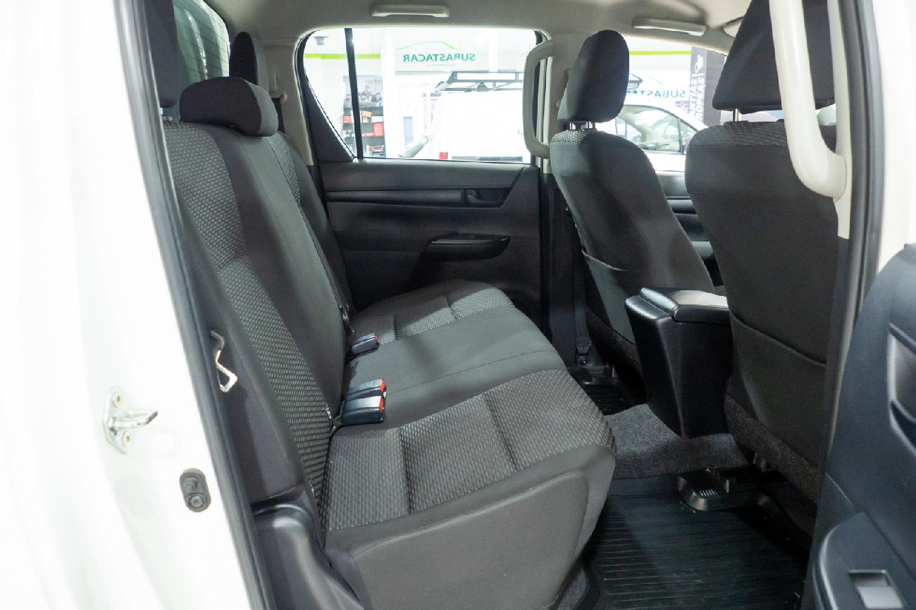 2019 Toyota Hilux Hilux 2.4 D-4D Cabina Doble GX 4x4 caja abierta coche de segunda mano