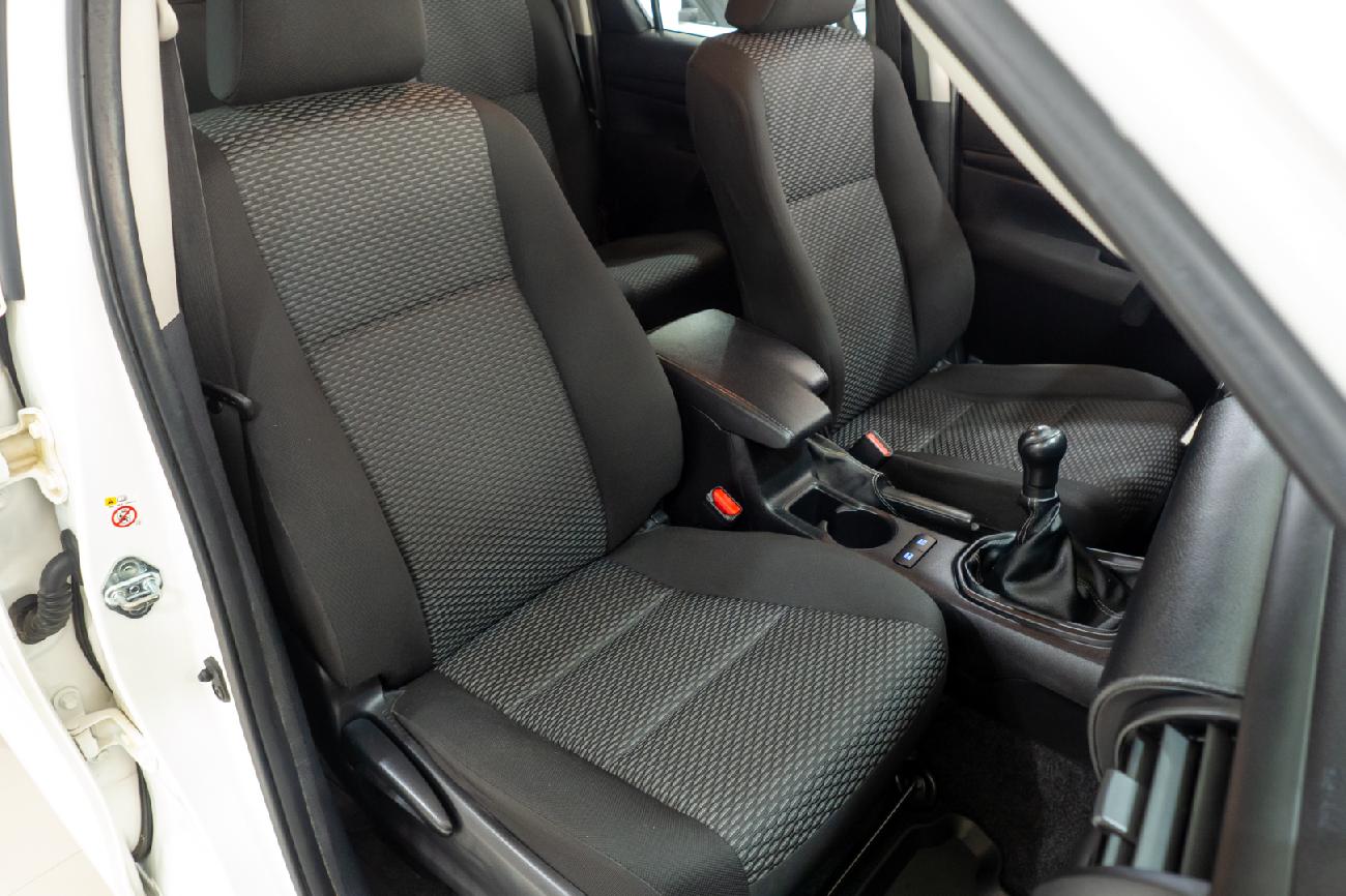 2019 Toyota Hilux Hilux 2.4 D-4D Cabina Doble GX 4x4 caja abierta coche de segunda mano
