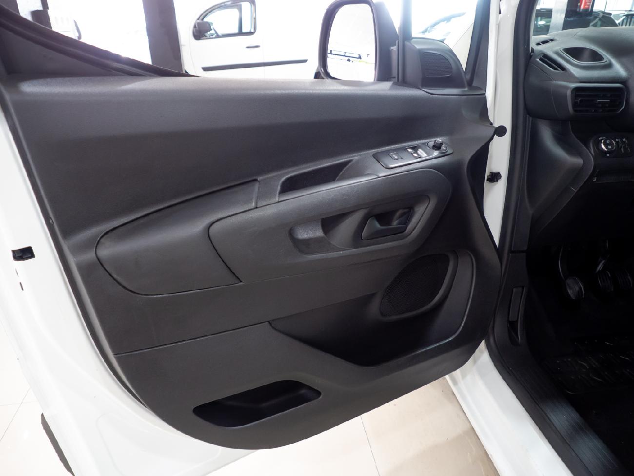 2019 Opel Combo Combo 1.6 TD 55kW (75CV) Express L H1 650kg coche de segunda mano