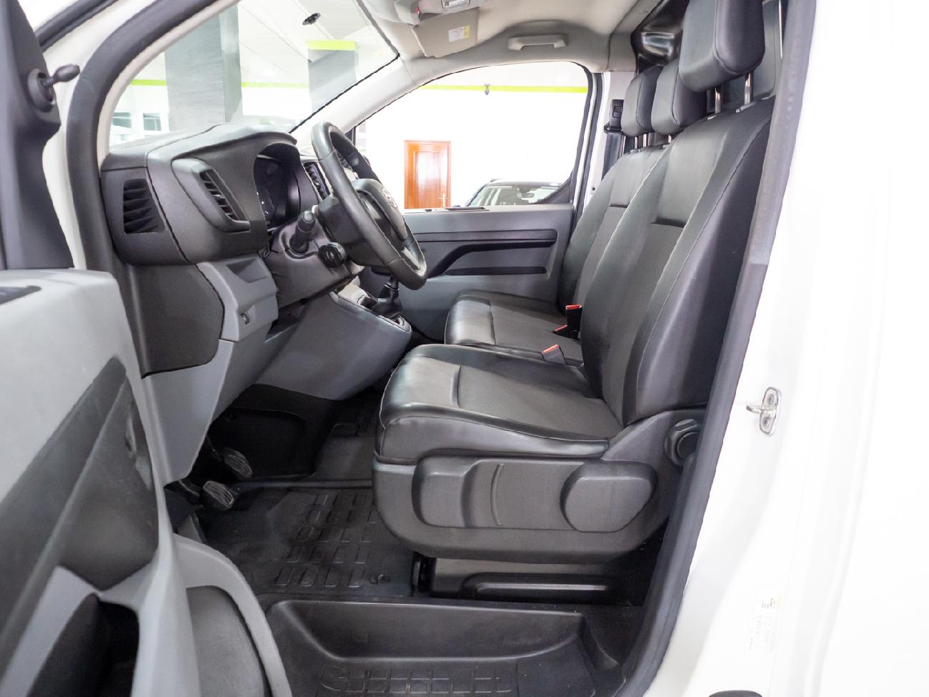 2019 Toyota Proace Proace  1.6D 95CV BUSINESS 1PL 2PT L1 furgón coche de segunda mano