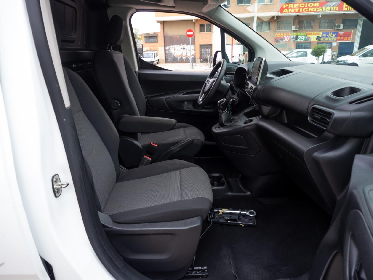 2019 Opel Combo Combo 1.6 TD S/S 74kW (100CV) Select L H1 650k coche de segunda mano