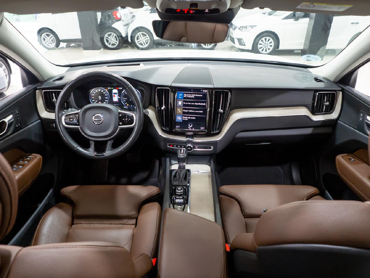 2019 Volvo XC60 XC60 2.0 D5 AWD Inscription Auto (235CV) coche de segunda mano