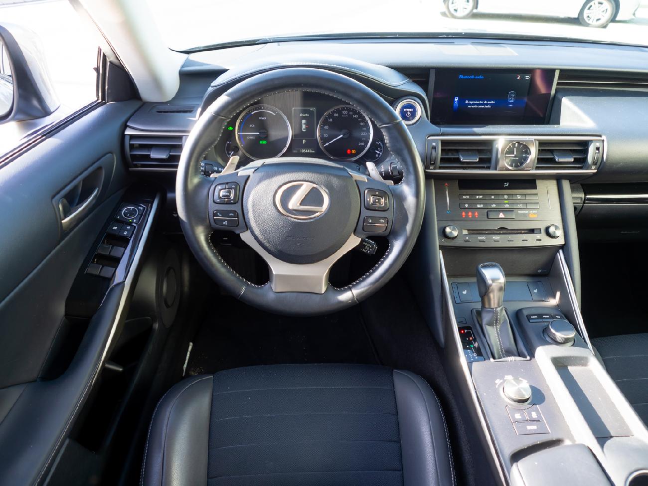 2019 Lexus IS IS 2.5 300h Business (223CV) coche de segunda mano