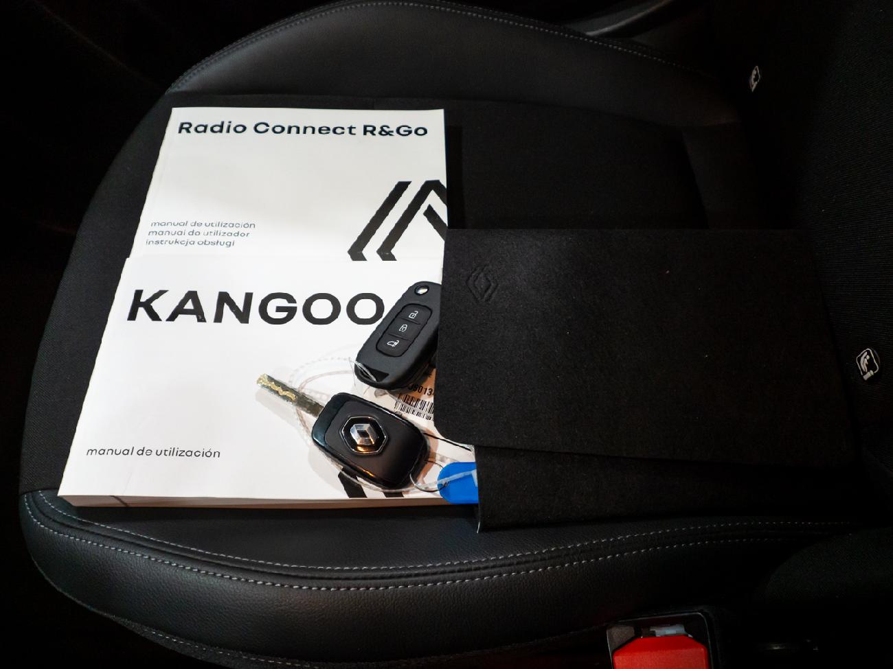 2022 Renault Kangoo Kangoo Furgón L1 1.5 Blue dCi 95CV coche de segunda mano