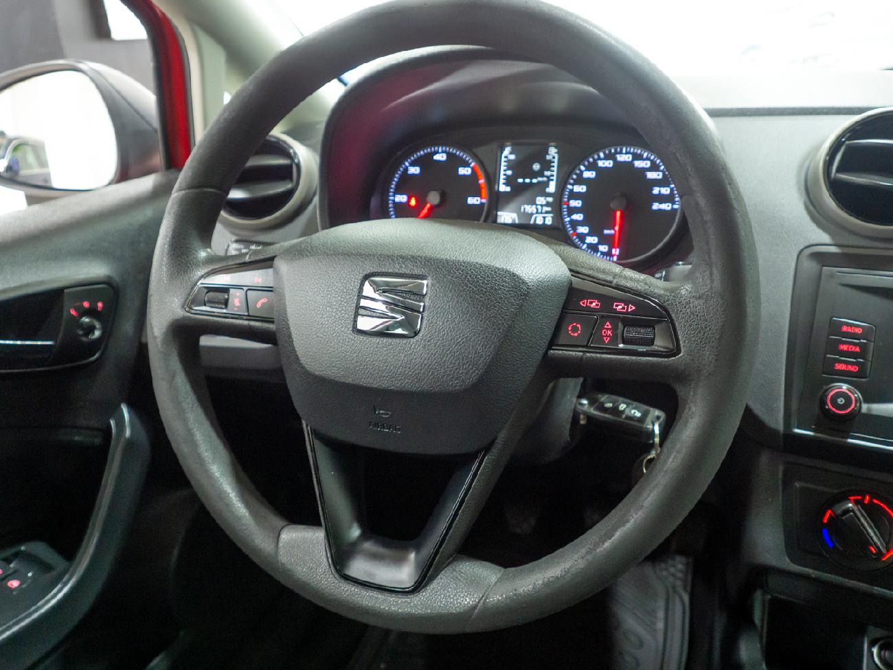 2015 Seat Ibiza IBIZA 1.4 TDI CR S&S Reference 90 coche de segunda mano