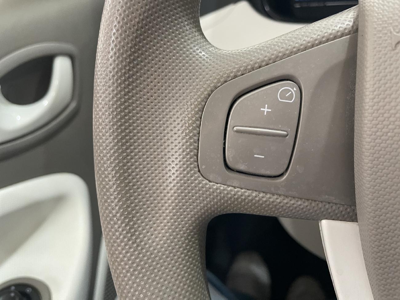 2018 Renault Zoe Zoe Life 40 R90 (92CV) coche de segunda mano