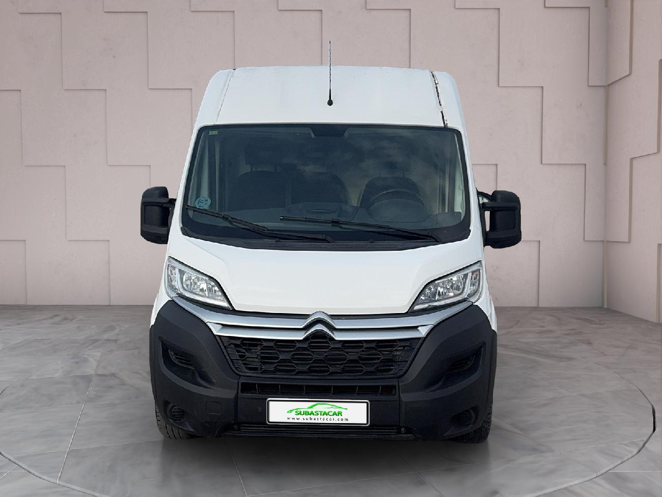 2018 Citroën Jumper Jumper BlueHDi 96KW (130CV) Furgón 35L3H2 coche de segunda mano