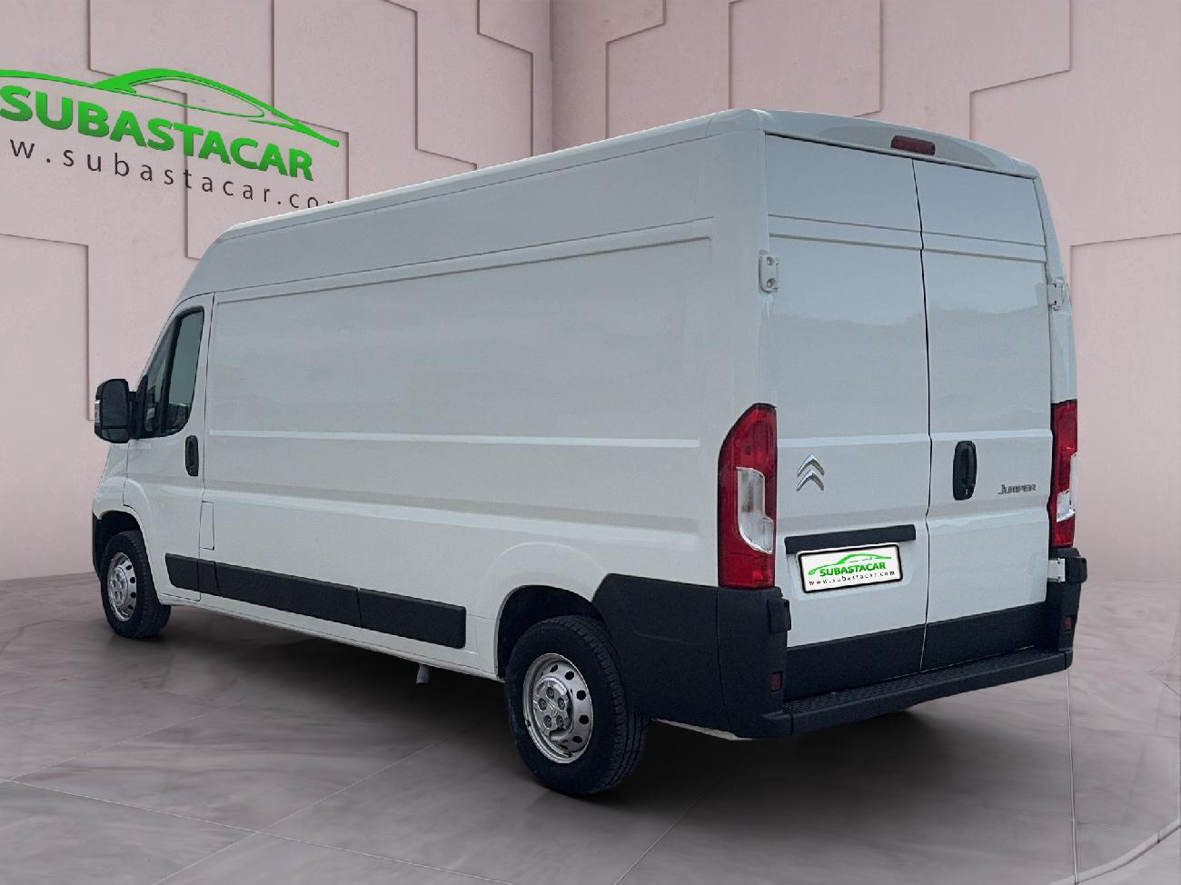 2018 Citroën Jumper Jumper BlueHDi 96KW (130CV) Furgón 35L3H2 coche de segunda mano