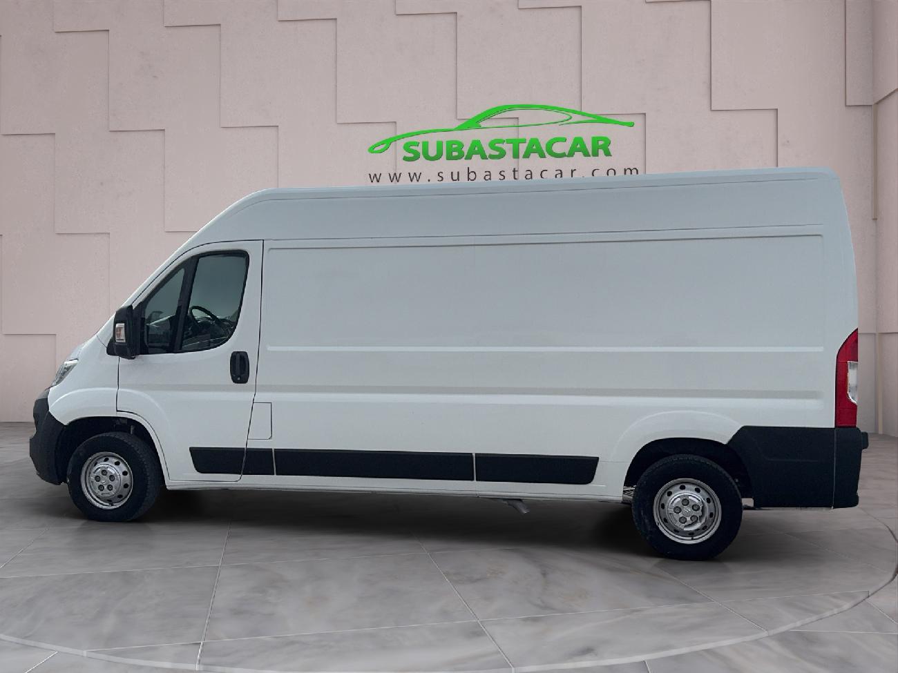 2018 Citroën Jumper Jumper BlueHDi 96KW (130CV) Furgón 35L3H2 coche de segunda mano