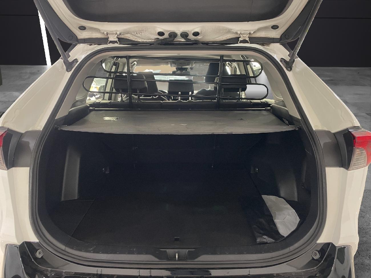 2020 Toyota RAV4 RAV4 2.5l 220H Business 4WD coche de segunda mano