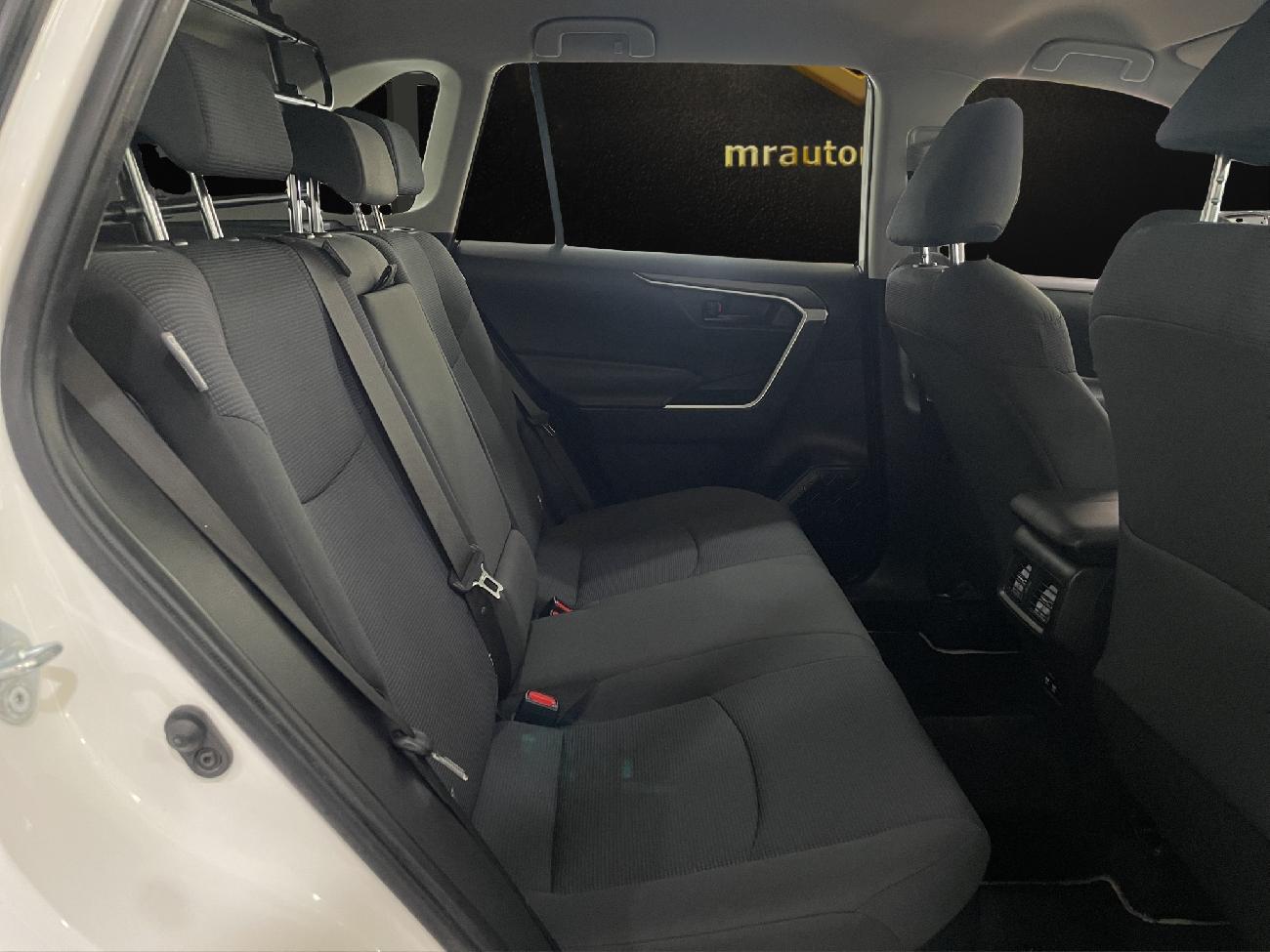 2020 Toyota RAV4 RAV4 2.5l 220H Business 4WD coche de segunda mano
