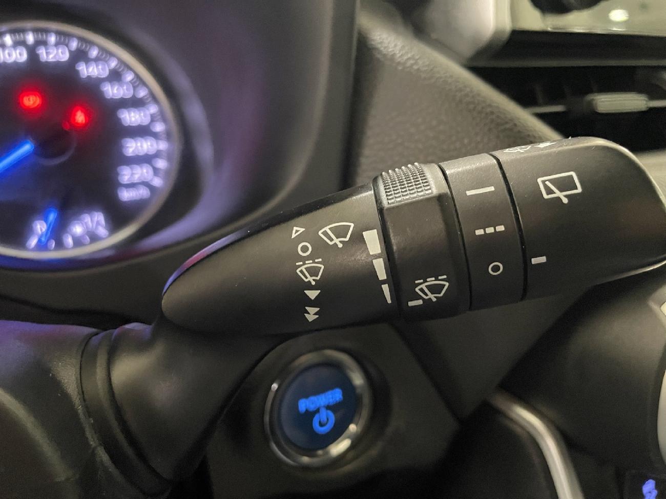 2020 Toyota RAV4 RAV4 2.5l 220H Business 4WD coche de segunda mano