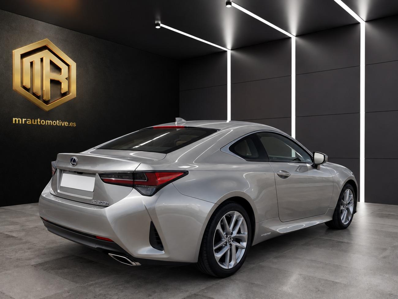 2020 Lexus RC RC 2.5 300h Executive Navigation coche de segunda mano