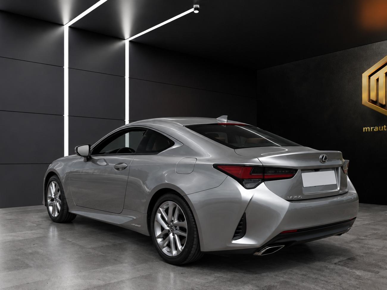 2020 Lexus RC RC 2.5 300h Executive Navigation coche de segunda mano