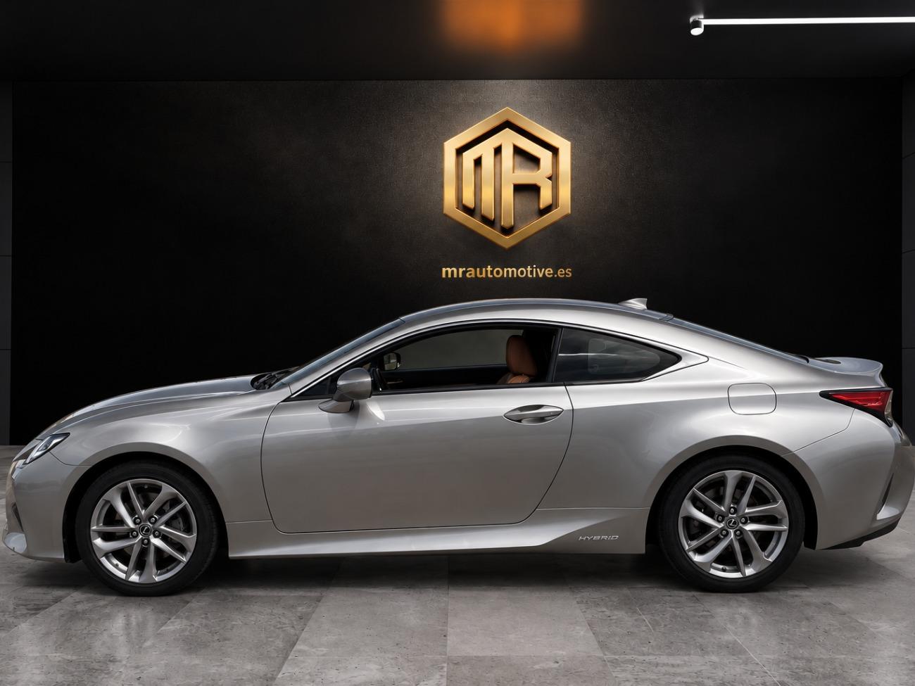 2020 Lexus RC RC 2.5 300h Executive Navigation coche de segunda mano