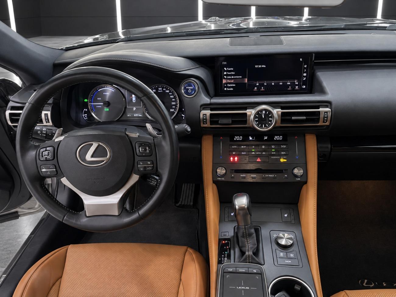 2020 Lexus RC RC 2.5 300h Executive Navigation coche de segunda mano