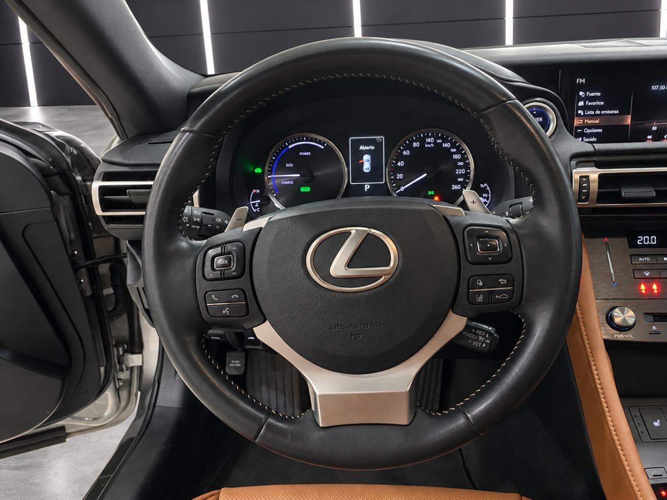 2020 Lexus RC RC 2.5 300h Executive Navigation coche de segunda mano
