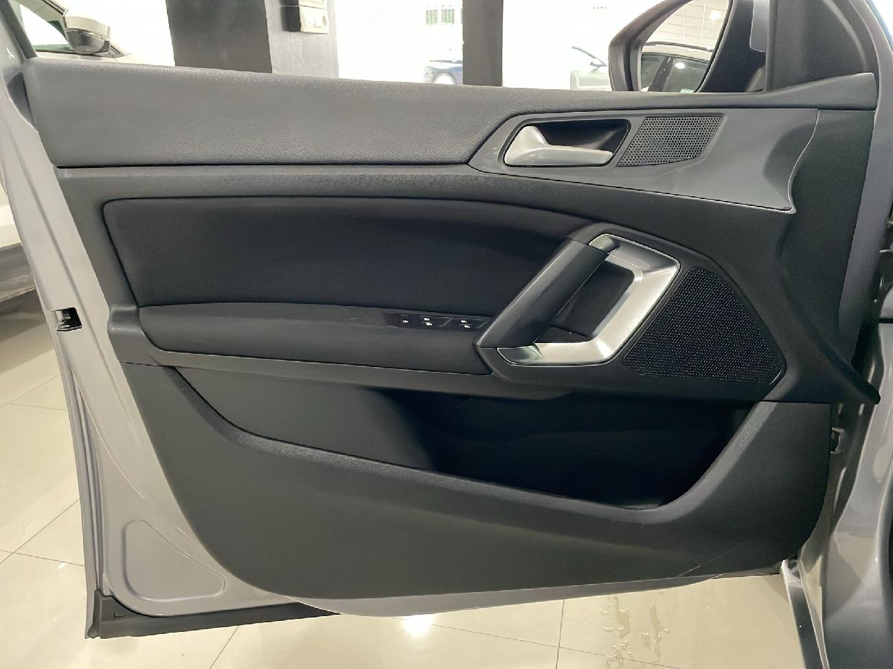 2020 Peugeot 308 308 Línea Business BlueHDi 130 S&S 6 Vel. coche de segunda mano