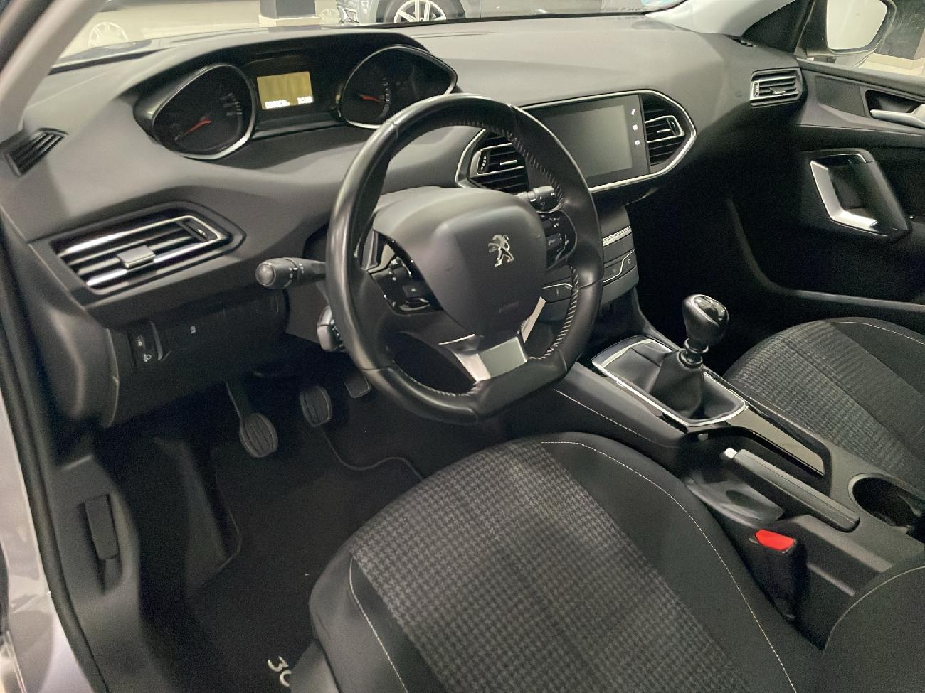 2020 Peugeot 308 308 Línea Business BlueHDi 130 S&S 6 Vel. coche de segunda mano