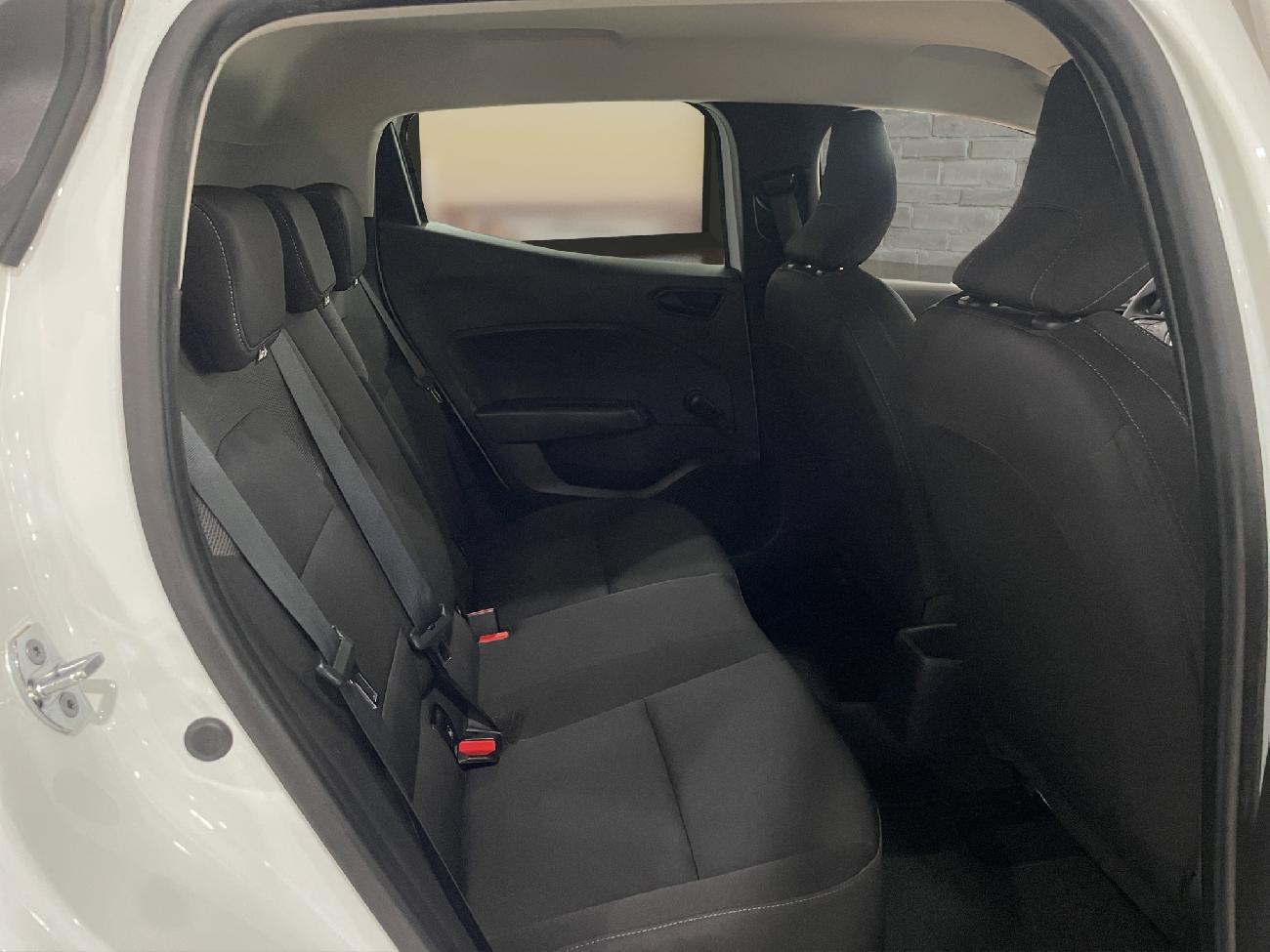2021 Renault Clio Clio Business Blue dCi 74kW (100CV) coche de segunda mano