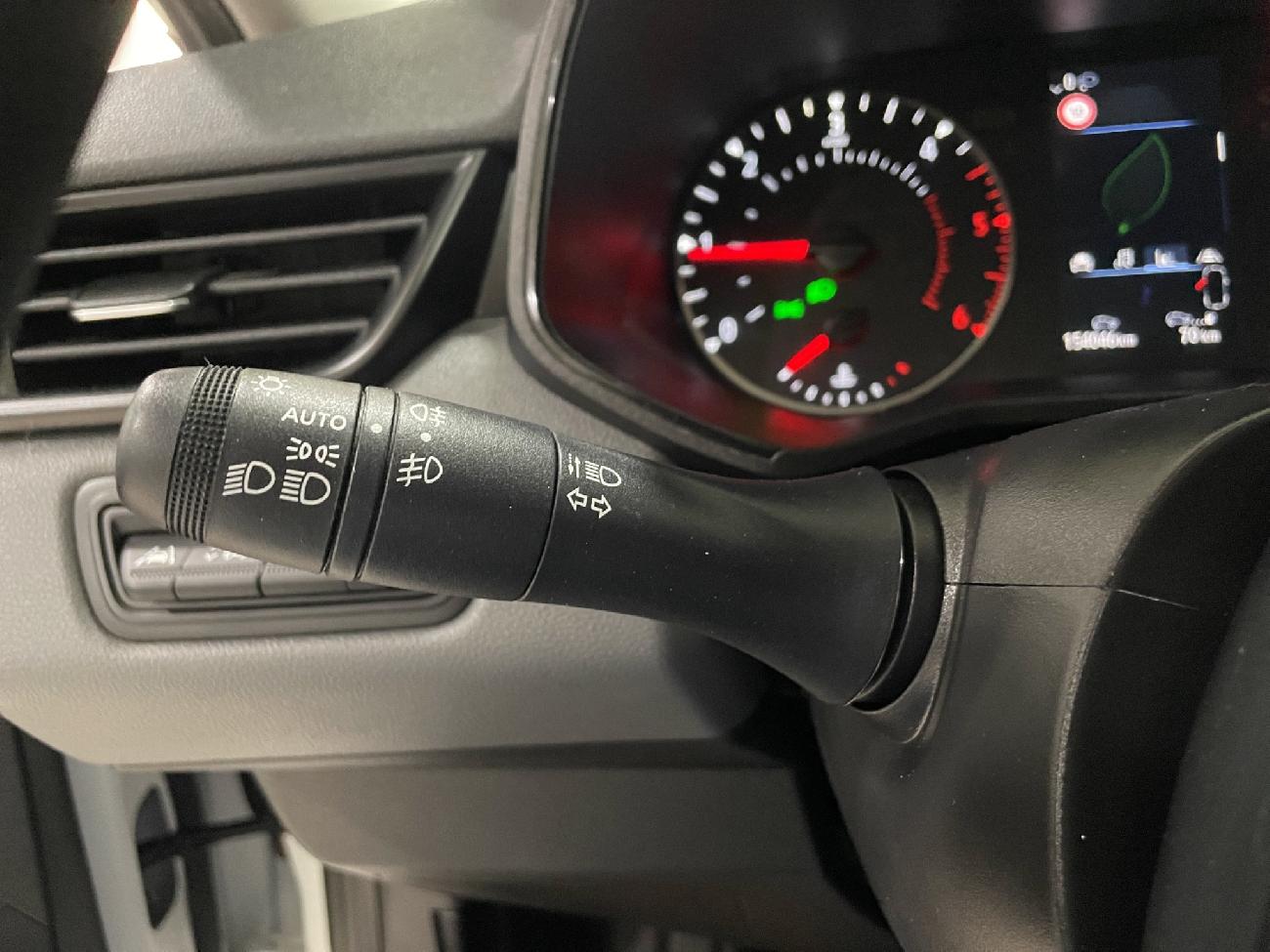 2021 Renault Clio Clio Business Blue dCi 74kW (100CV) coche de segunda mano