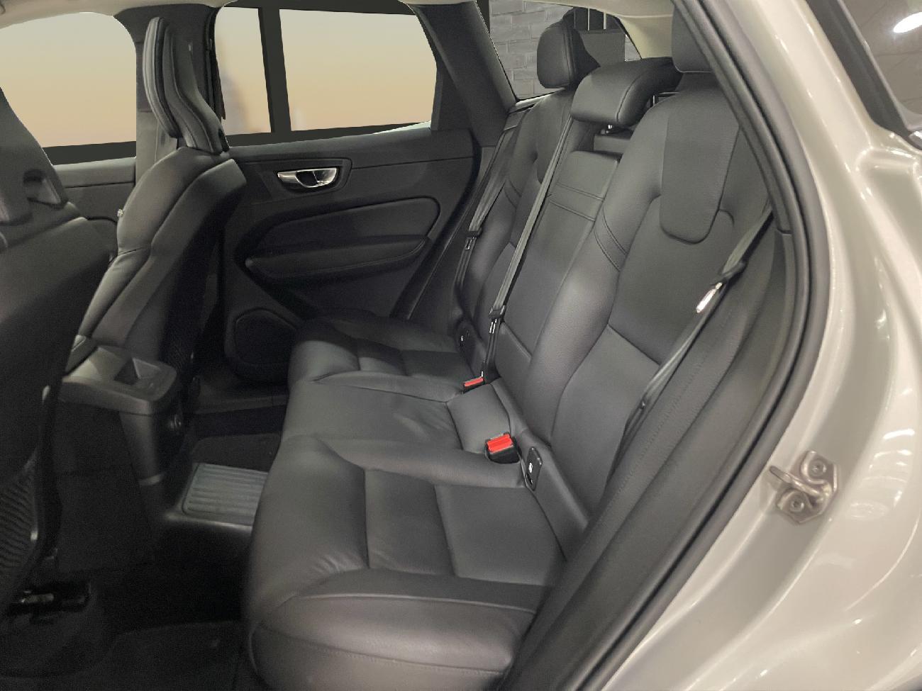 2021 Volvo XC60 XC60 2.0 T6 AWD Recharge Inscription Auto coche de segunda mano