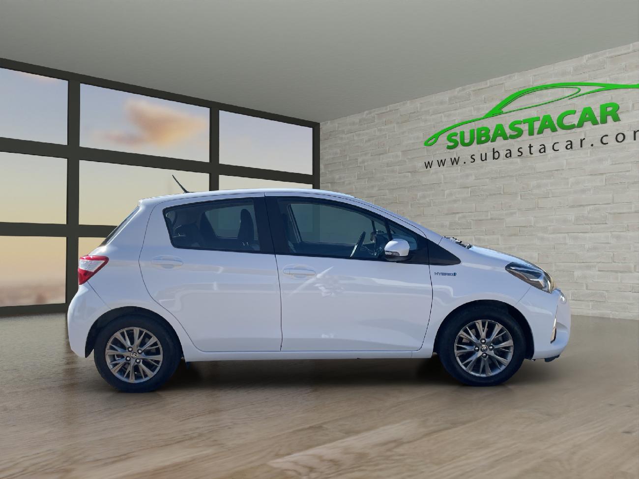 2018 Toyota Yaris Yaris 1.5 Hybrid Active 100CV coche de segunda mano