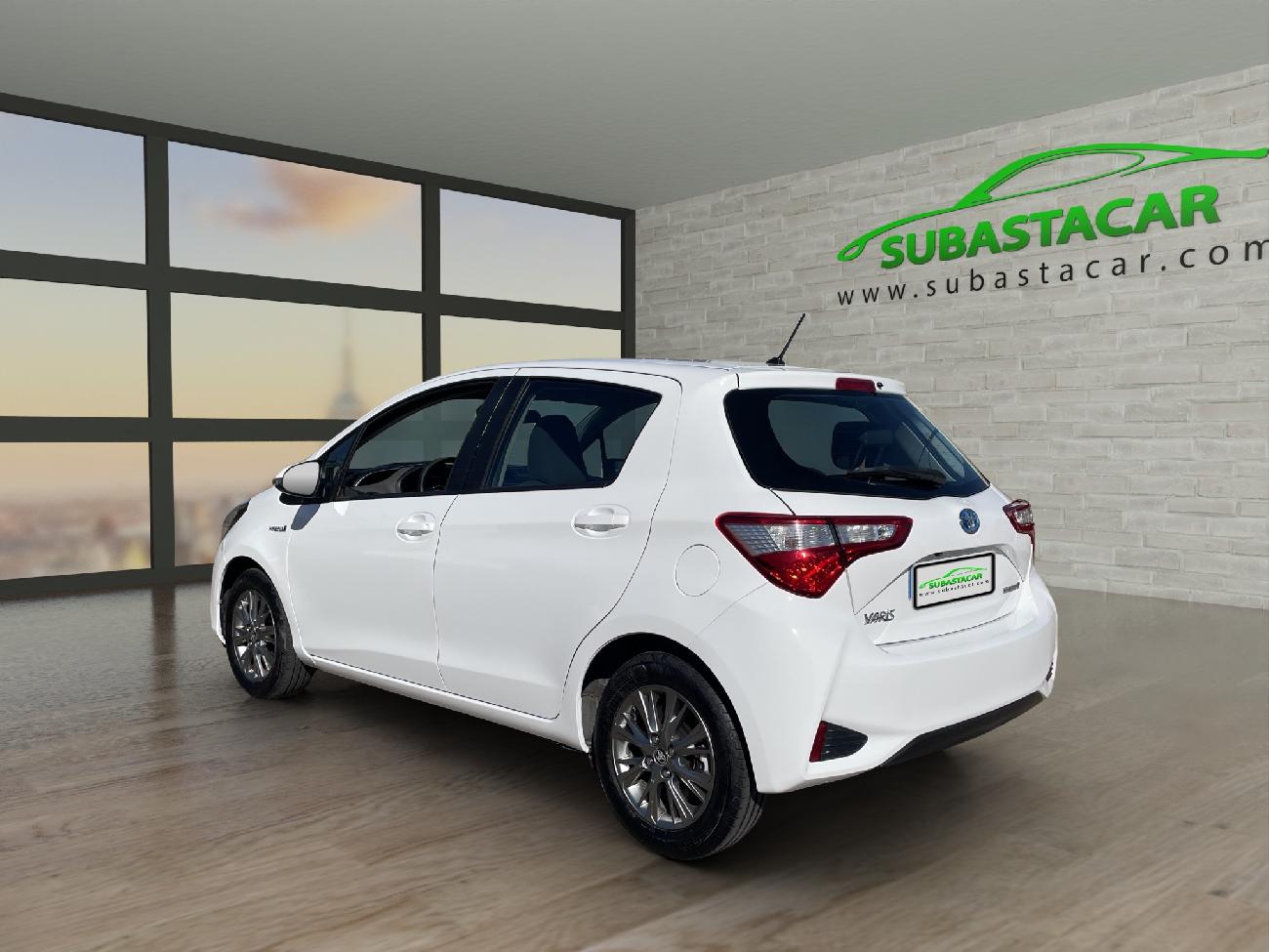 2018 Toyota Yaris Yaris 1.5 Hybrid Active 100CV coche de segunda mano