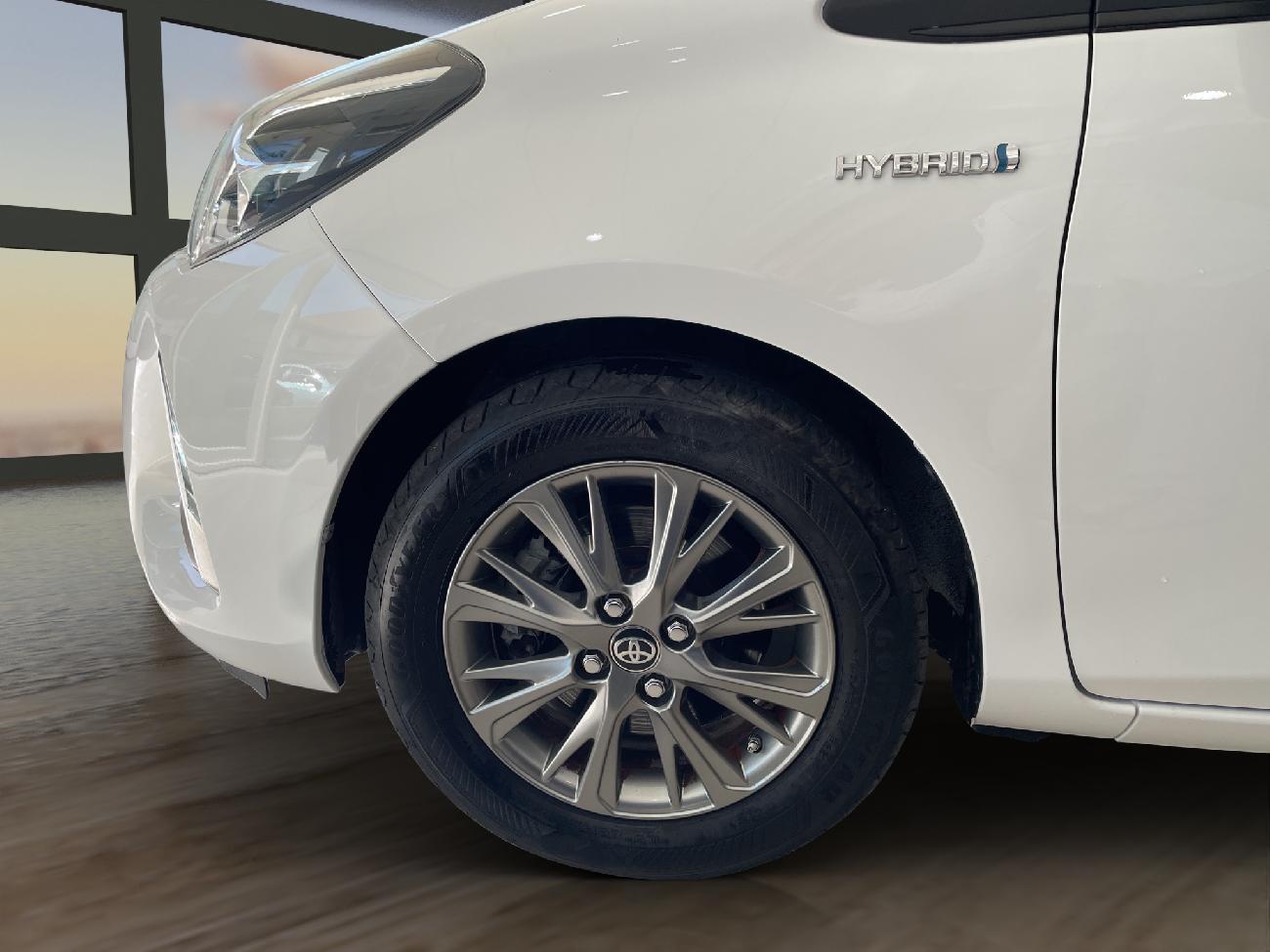 2018 Toyota Yaris Yaris 1.5 Hybrid Active 100CV coche de segunda mano