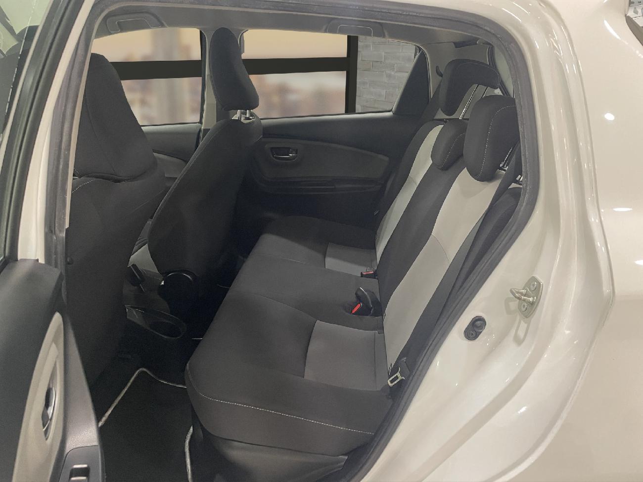2018 Toyota Yaris Yaris 1.5 Hybrid Active 100CV coche de segunda mano