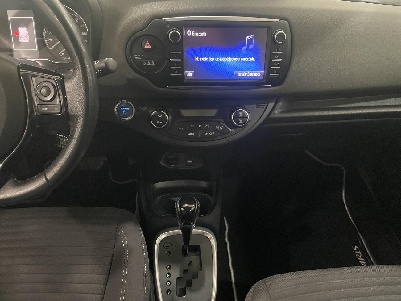 2018 Toyota Yaris Yaris 1.5 Hybrid Active 100CV coche de segunda mano