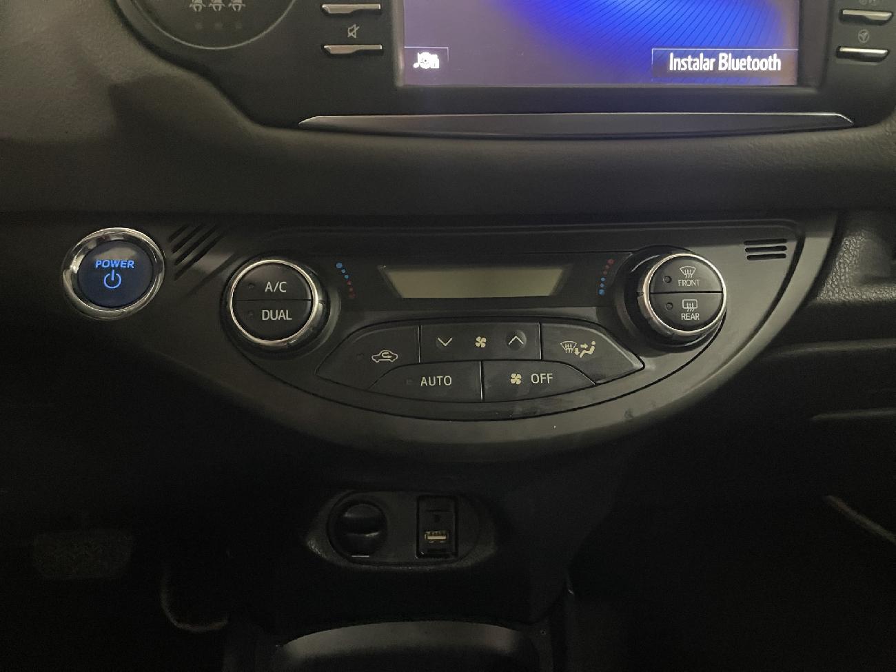 2018 Toyota Yaris Yaris 1.5 Hybrid Active 100CV coche de segunda mano