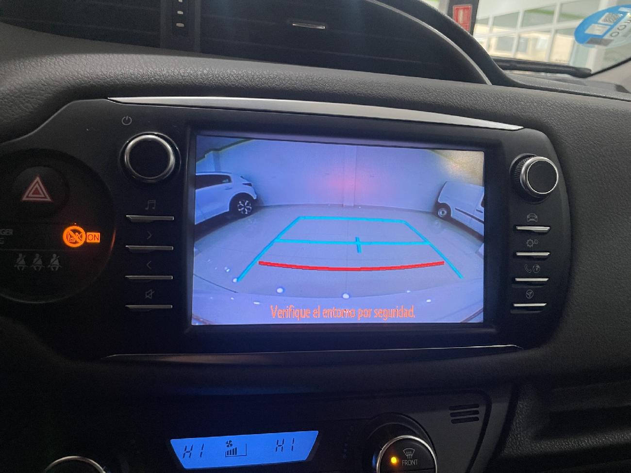 2018 Toyota Yaris Yaris 1.5 Hybrid Active 100CV coche de segunda mano