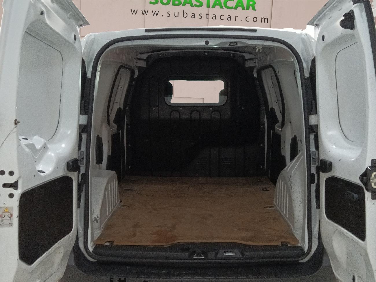 2021 Dacia Dokker Dokker Van Essential 1.6 80kW (110CV) GLP  coche de segunda mano