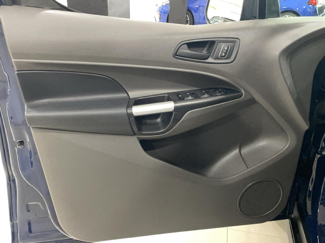 2020 Ford Transit Connect Transit Connect Kombi 1.5 TDCi 74kW Trend 230 L2 coche de segunda mano