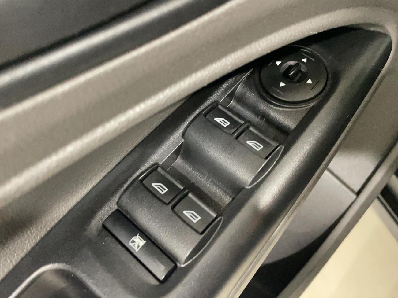 2020 Ford Transit Connect Transit Connect Kombi 1.5 TDCi 74kW Trend 230 L2 coche de segunda mano