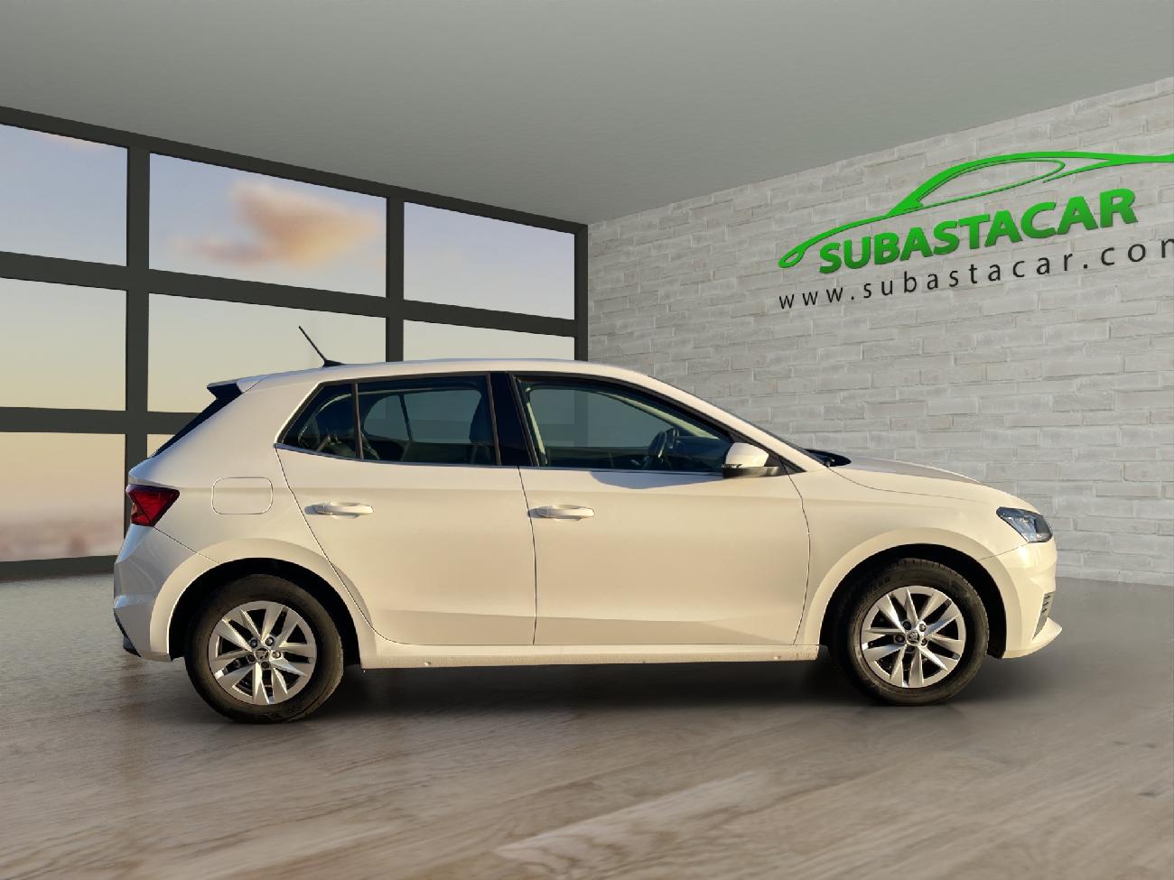 2022 Skoda Fabia Fabia 1.0 MPI 59KW (80CV) Emotion  coche de segunda mano