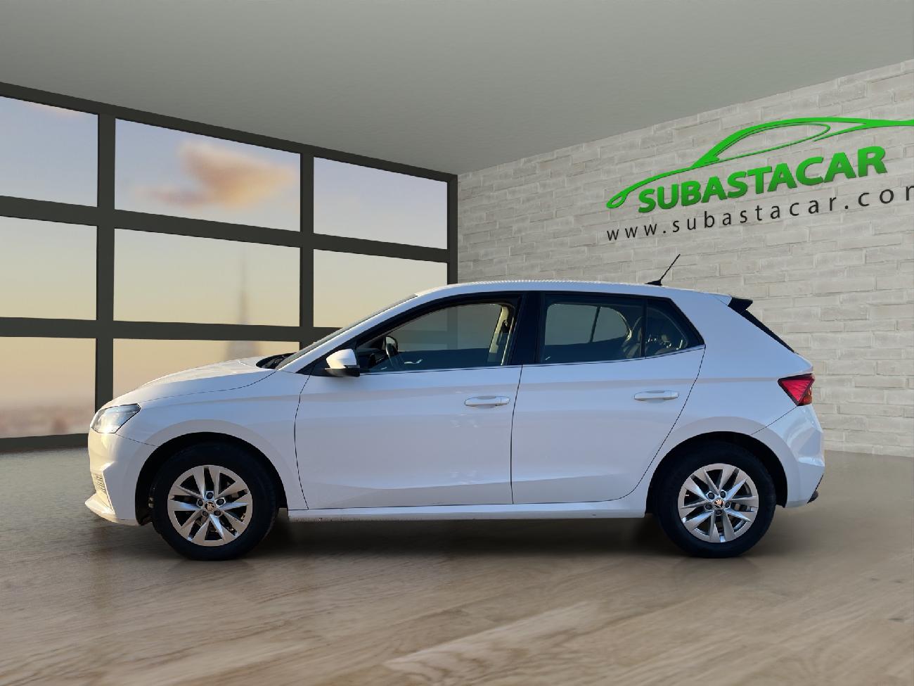 2022 Skoda Fabia Fabia 1.0 MPI 59KW (80CV) Emotion  coche de segunda mano