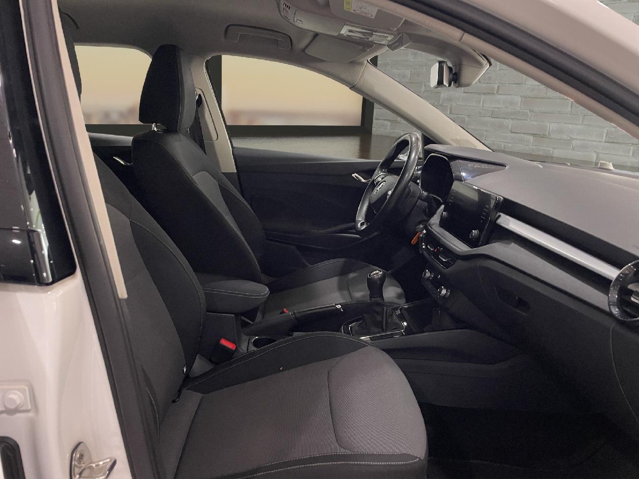 2022 Skoda Fabia Fabia 1.0 MPI 59KW (80CV) Emotion  coche de segunda mano