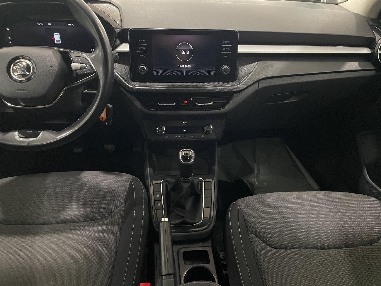 2022 Skoda Fabia Fabia 1.0 MPI 59KW (80CV) Emotion  coche de segunda mano