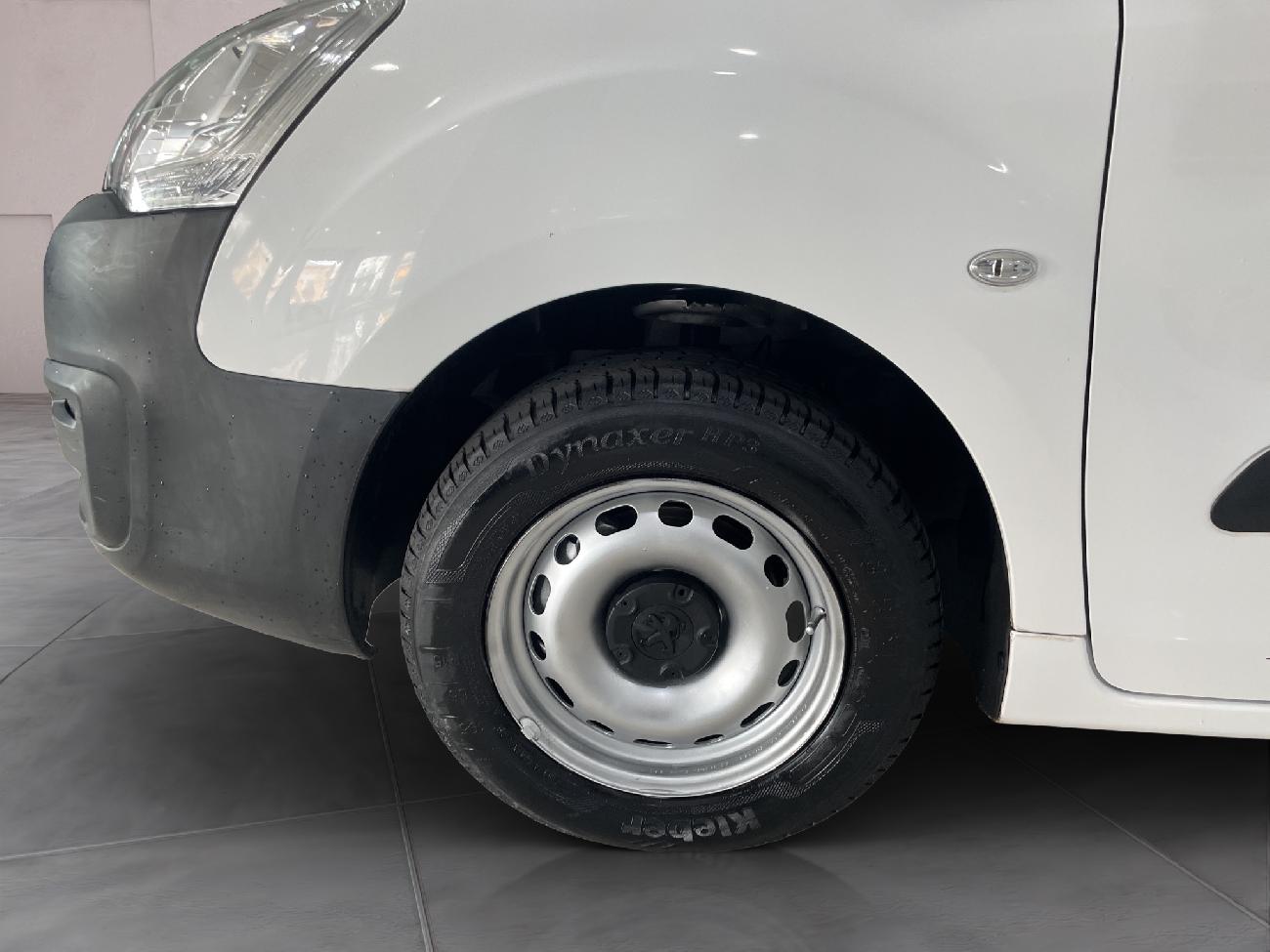 2018 Peugeot Partner Partner TEPEE Access 1.6 BlueHDi 55KW (75CV) coche de segunda mano